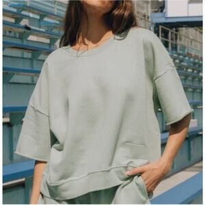 NWT Daily Drills Women's Cropped Sleeve Crew Oversized Sweatshirt Gray Size XS